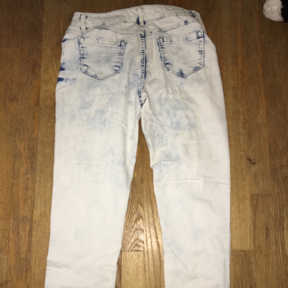 Jeans - Picture 2 of 2